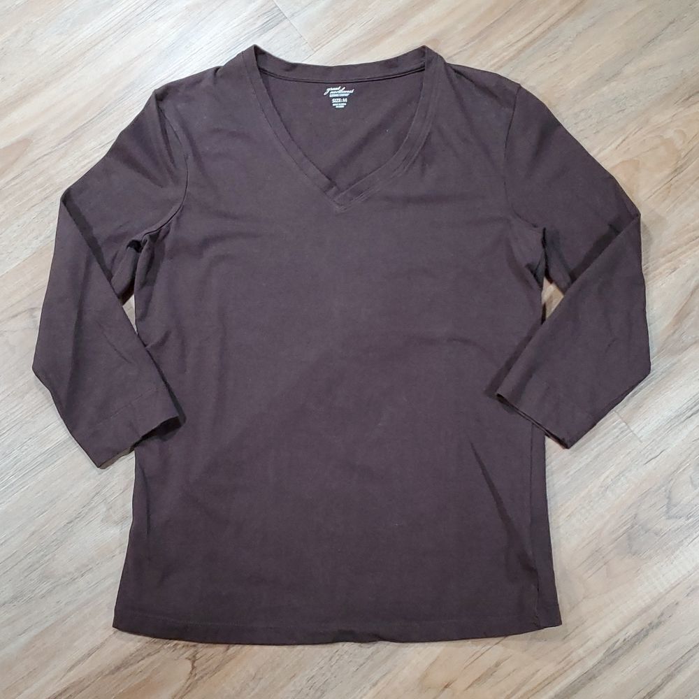 💜GNW Brown Stretchy Vneck 3/4 Sleeve Top Medium